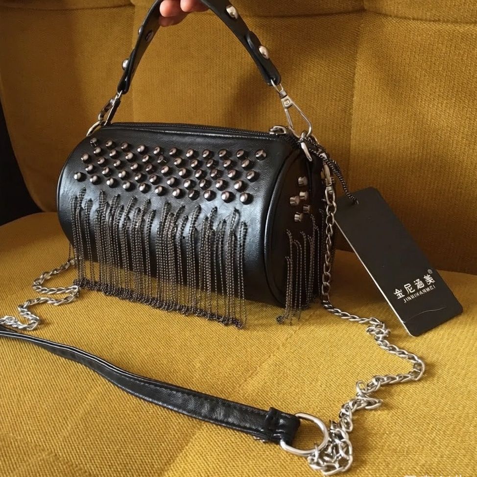 Women Bags 2026 Trends - 2026 Moda Mini Püskül Perçin Çanta