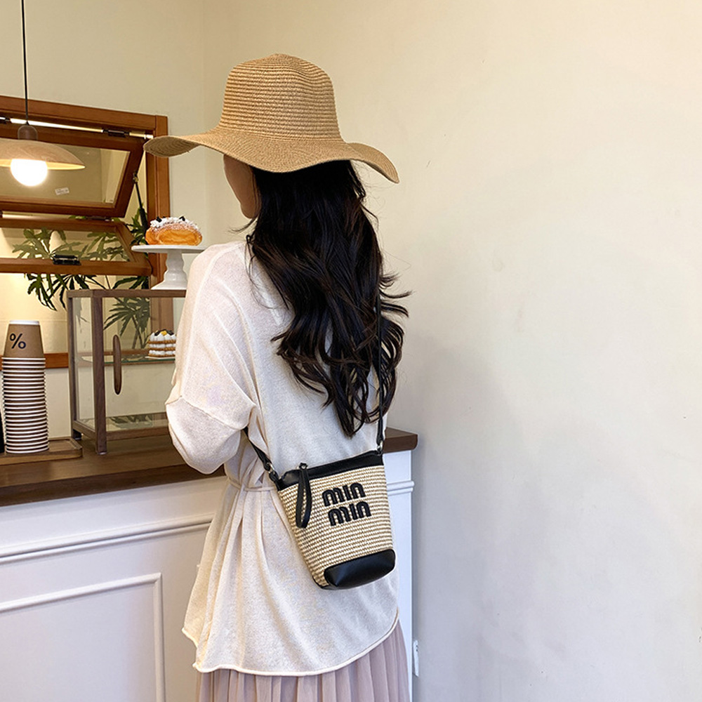 Kadınlar için Moda Kontrast Re - Women Bags 2026 Trends incelemesi ve fiyatı