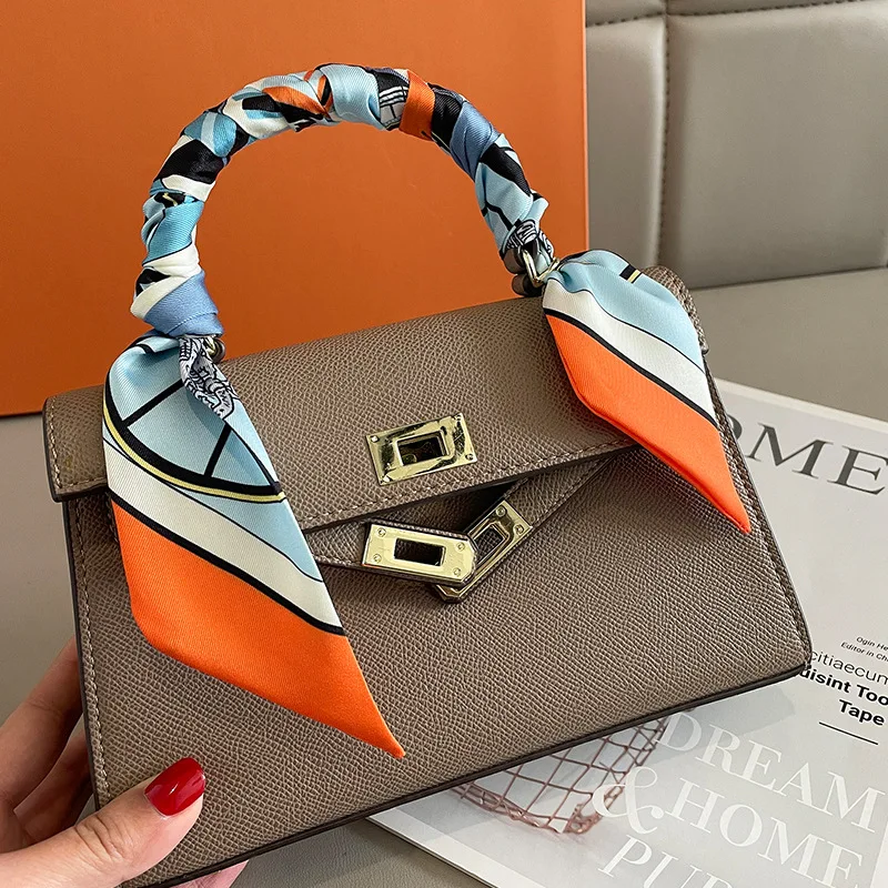 Lüks Marka Baskılı Çanta Askıs - Women Bags Branded incelemesi ve fiyatı
