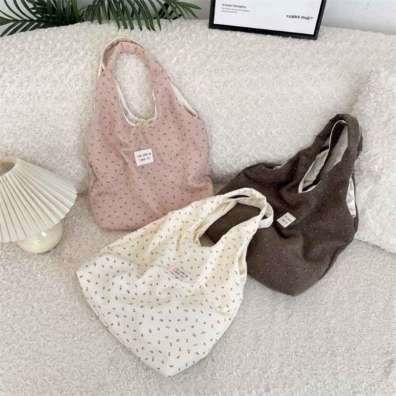 Büyük Kapasiteli Rahat Rahat S - Women Bags 2026 Trends incelemesi ve fiyatı